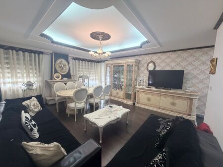 2+1 apartment with parking for rent in Bllok