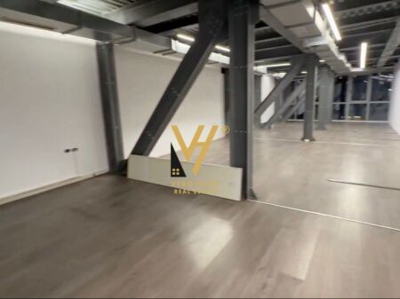 OFFICE 180 M2 FOR RENT AT THE PARIS COMMUNE 3,000 EURO