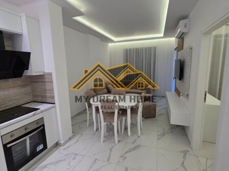 SHITET SUPER APARTAMENT NE GOLEM!