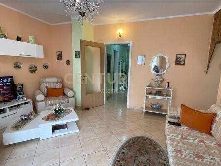 SHITET APARTAMENT 2+1+2T+2B DHE DEPO NE VOLLGA, DURRES!