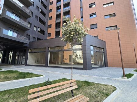 🏢 Shop for Rent – Oasis Residence, Tirana