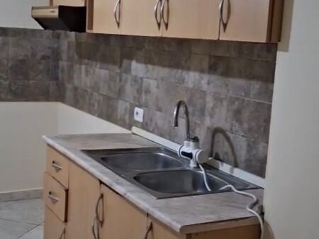 2+1, empty, by the road dry lake, residential or office, 400 thousand lek