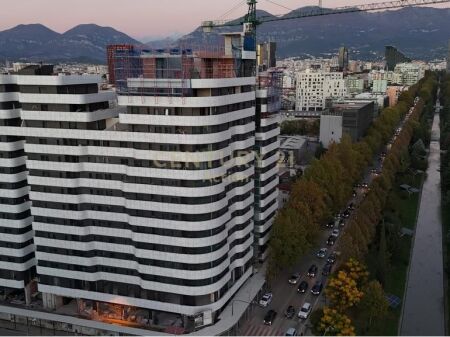 ESCLUSIVO!! UNITÀ COMMERCIALE IN AFFITTO, PIANO TERRA AL CORNER RESIDENCE!