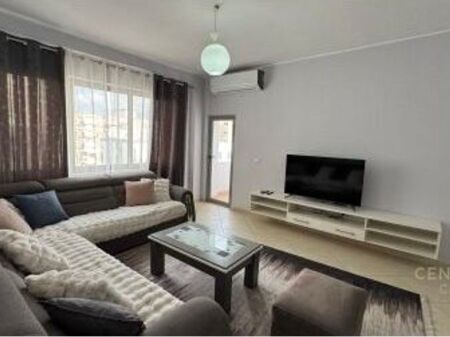 JEPET ME QIRA APARTAMENT 1+1 NE UNAZEN E RE | 50’000 ALL