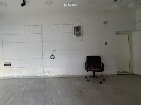 Negozio in Affitto in Via Bardhyl (ID BD21906) Tirana