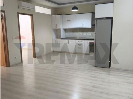 Apartament - Për Shitje - Rruga 5 Maji, Tiranë(ID: 530171093-391)