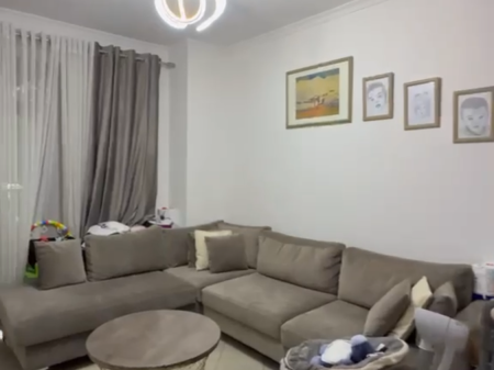 Apartament 1+1 per shitje Yzberisht !