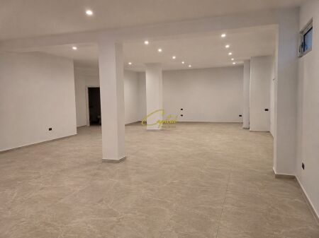 SHOP FOR RENT 90 M2 YZBERISHT 2000 EURO