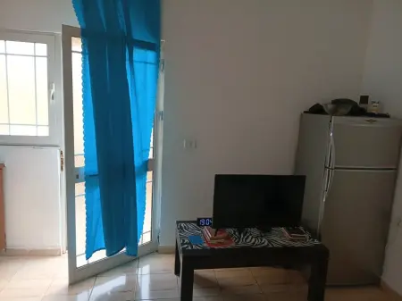 Rent | Apartament 1 + 1 | Pallati me Shigjeta | 330 €/month