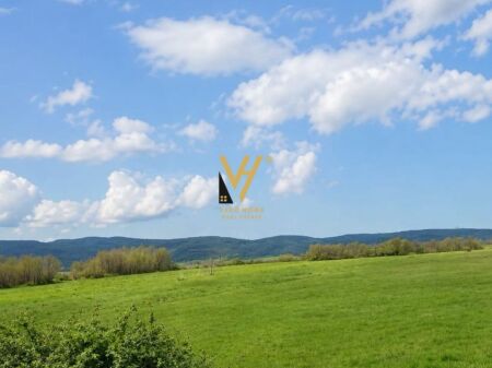 SHITET TOKE 8.300 M2 TEK AUTOSTRADA, FIER 240.000 EURO