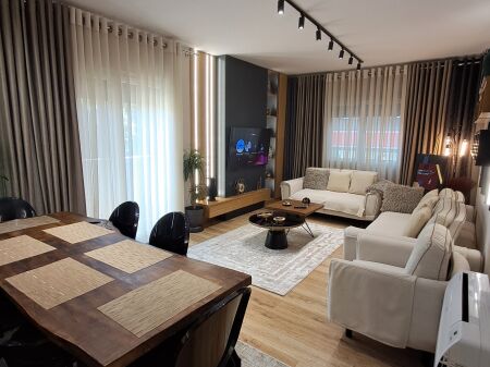Apartament Premium me Qira 2+1+2