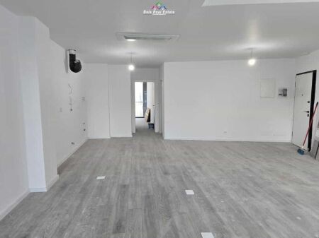 Office For Rent At Lake View Residence (ID BZ2963) Tirane