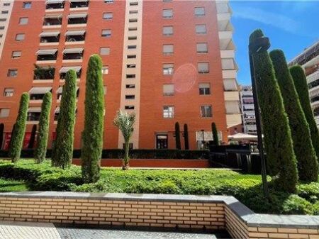 Apartament +1 per qira --Kompleksi Delijorgji