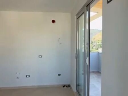 Apartament per shitje ne Shengjin