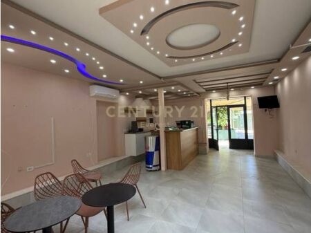 PEDIATRIA, PREMISES FOR RENT FOR BAR! 700 € /Month Total Area 75m2 Internal Area  