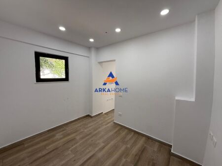 OBJECT FOR RENT 60M2 "RRUGA TODI SHKURTI , ALI DEM" 80000 LEKE