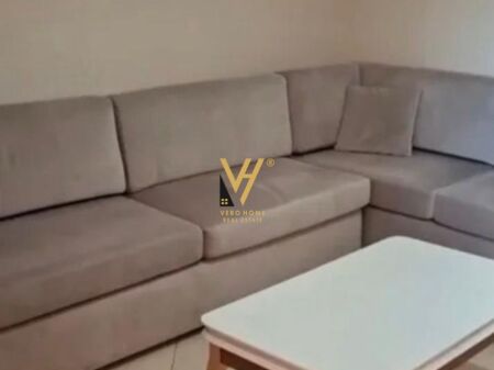JEPET APARTAMENT 1+1 ME QIRA TE PARKU 400 EURO