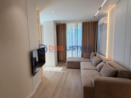Shitet Apartament Modern 2+1 , 21 Dhjetori
