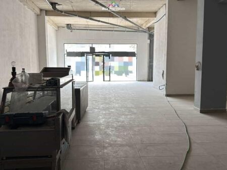 Dyqan Duplex Me Qera Ne Shkoze (ID BD21907) Tirane