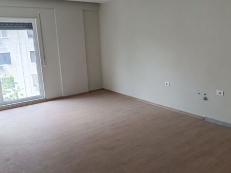 Sale | Apartament 1 + 1 | Rruga 5 Maji | 145000 €