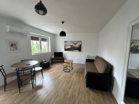 Apartament 1+1 me qira tek Rruga e Elbasanit!