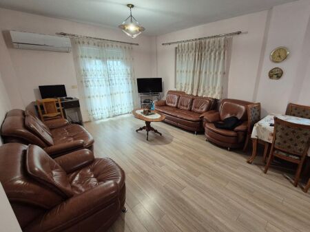📌 JEPET ME QIRA APARTAMENT 2+1+2 TEK KOMUNA E PARISIT