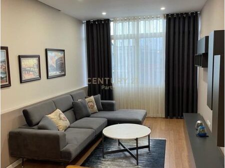 Apartament 2+1 per shitje tek Golden Park