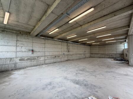 Warehouse for rent, Peze-Helmes! 1800€