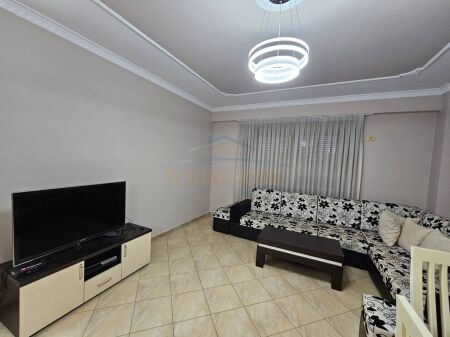 Affitto, Appartamento 2+1+2 +Posto Auto Via Jordan Misja, Tirana. 580 €