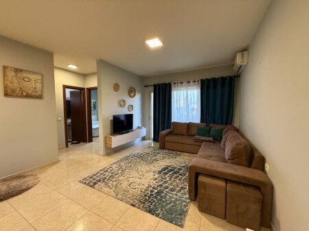 Rent, Apartment 2+1 Former Aviation Field, Tirana 550 €