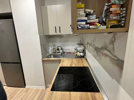 🏡 Shitet Apartament 1+1 + Ballkon 📍 Mangalem, Ali Demi
