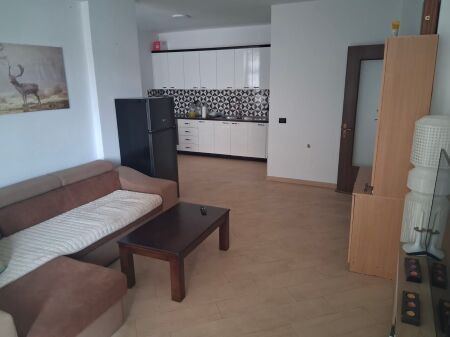 Apartament 2+1 per qira Astir