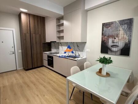 APPARTAMENTO 1+1 IN AFFITTO "PRESSO IL COMPLESSO KADIU" 45.000 LEKE