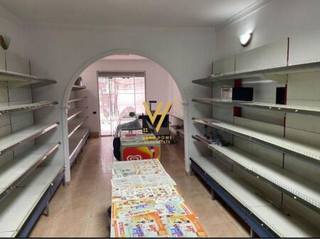 BUSINESS PREMISES 45 M2 FOR RENT AT 21 DECEMBER 500 EURO