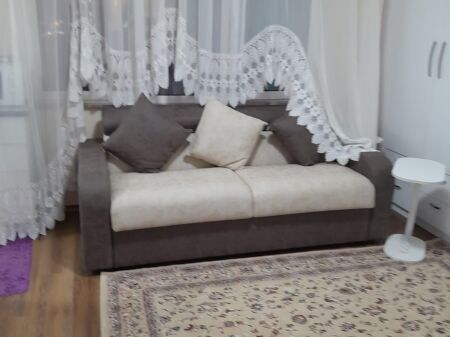 Apartament 1+1 me qira tek Piazza ne Qender!