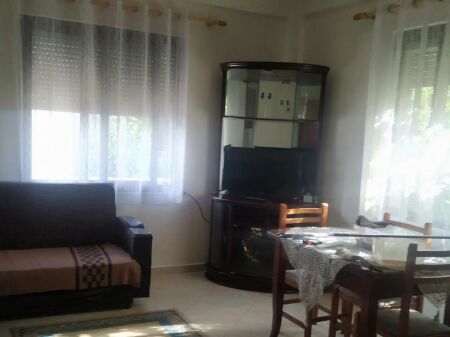 Qera | Shtëpi private 1 + 1 | QSUT | 400 €/muaj