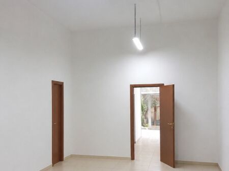 Rent | Ambjent Biznesi | Rruga e Elbasanit | 1000 €/month
