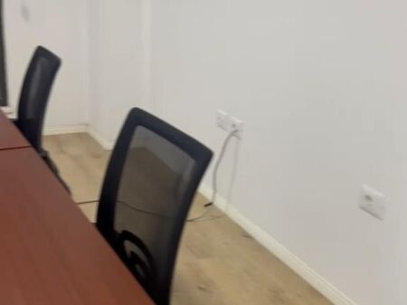 Rent | Ambjent Biznesi | Bulevardi i Ri | 600 €/month