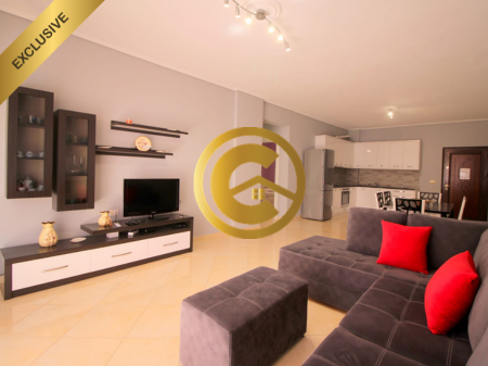 Apartament me Pamje Deti në Shitje në Sarandë – Mundësi Ideale Investimi në Rivierën Shqiptare