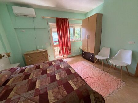Apartament 1+1 në Shkëmbi i Kavajës,vije e dyte me detin
