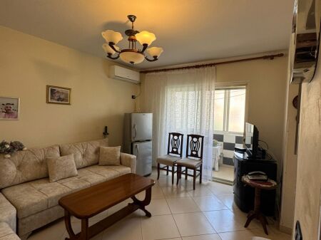 Appartamento 1+1 in vendita   Scuola "Vasil Shanto". 140.000 euro