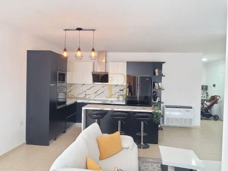 Shitet, Apartament 2+1, RESIDENCA ALBA