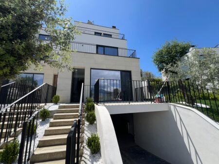 Luxury Villa for Rent