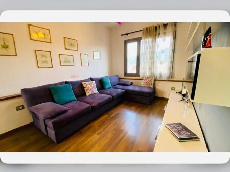 Apartament 2+1 Pazari i Ri