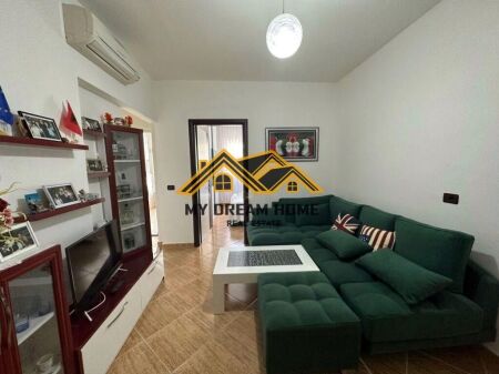 AFFITTASI APPARTAMENTO 1+1 PRESSO UKD, DURRES !