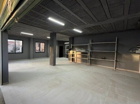 WAREHOUSES FOR RENT 120 M2 LAPRAKE 75,000 LEKE FH-67415