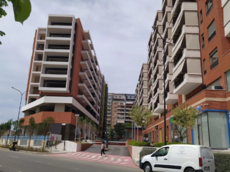 Commercial Space for Rent – Delijorgji Complex