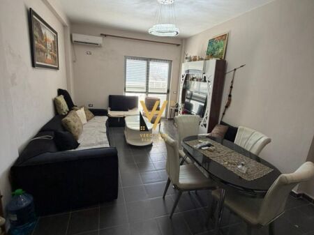 SHITET APARTAMENT 1+1+BLK TE SHKEMBI I KAVAJES 6.000.000 LEKE