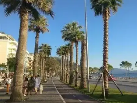 Shitet Apartament 1+1 në Lungomare, Vlorë – Me Pamje nga Deti