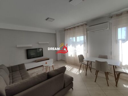 Appartamento 2+1+2 in affitto in via Jordan Misja a Tirana ( ID 42215468)